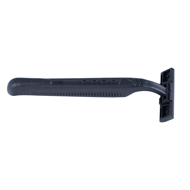 Eco-friendly razors by Jet Black made with a wheat straw handle