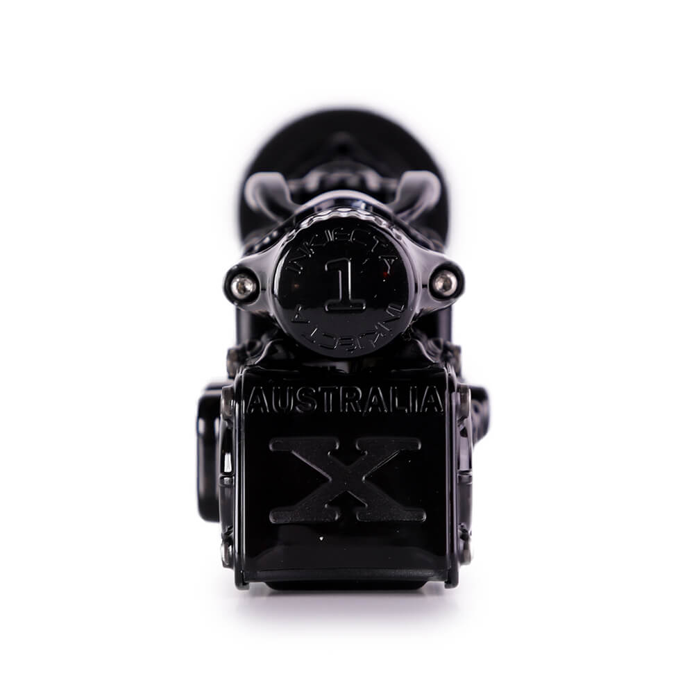 Inkjecta Flite X1 wireless tattoo machine front view